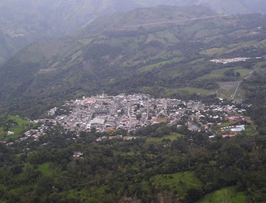 Muzo Boyacá capital mundial esmeralda Casa Esmeralda Mirador Paz Dios 4 Vientos pollo campesino Calle 3 #8-06 turismo minero Occidente xueturismo