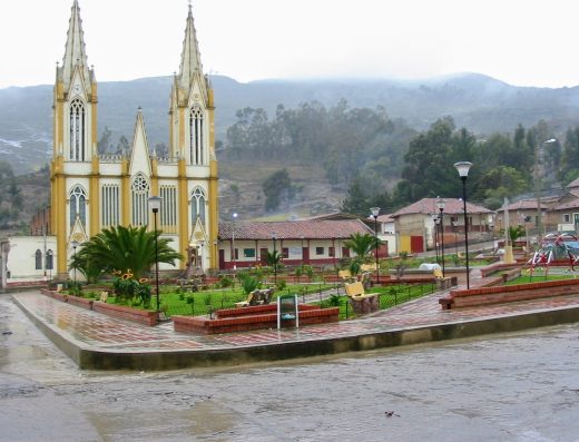 Jericó Boyacá pueblo más alto Colombia turismo religioso Pisba laguna Iglesia Natividad postre Jericoano café suave Carrera 3 #3-15 video viral”