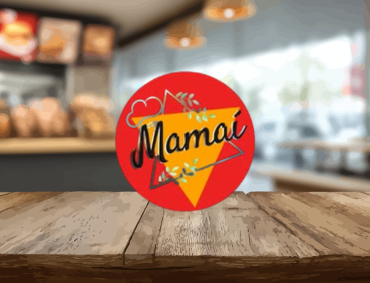 Empanadas, arepas rellenas y mazorcadas en Mamaí Tunja, negocio de antojos boyacenses con platos típicos listos para servir.