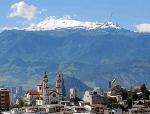 Manizales — La Ciudad del Café y la Puerta al Nevado del Ruiz en Caldas