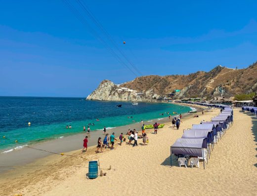 🚤 Playa Blanca — Un Oasis de Aguas Transparentes a 15 Minutos de Santa Marta
