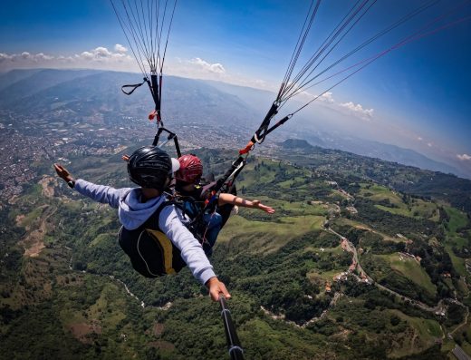 Parapente en San Félix — Vuelo Libre sobre el Valle de Medellín, Colombia