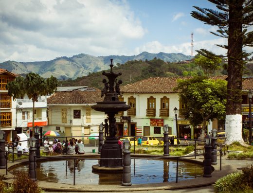 Aguadas — El Pueblo del Sombrero y Patrimonio Artesanal de Caldas