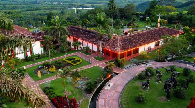 ☕ Parque Nacional del Café – Cultura Cafetera en Armenia