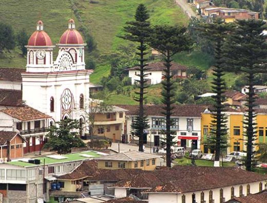 Aguadas — El Pueblo del Sombrero y Patrimonio Artesanal de Caldas