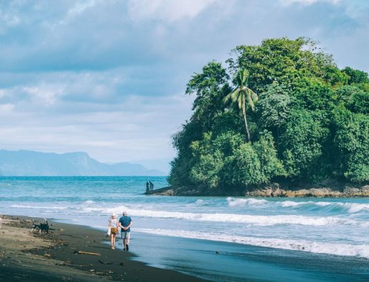 🏄 Playa El Valle — Selva, Surf y Tortugas en Bahía Solano