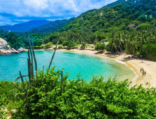 Parque Nacional Natural Tayrona — Donde la Selva se Encuentra con el Caribe