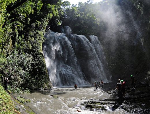 🧗 Canyoning en Nimaima — Aventura en Cascadas y Cañones