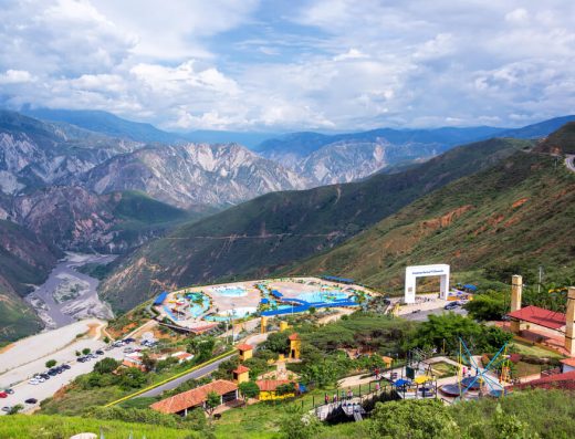 Senderismo en el Cañón del Chicamocha 🏜️