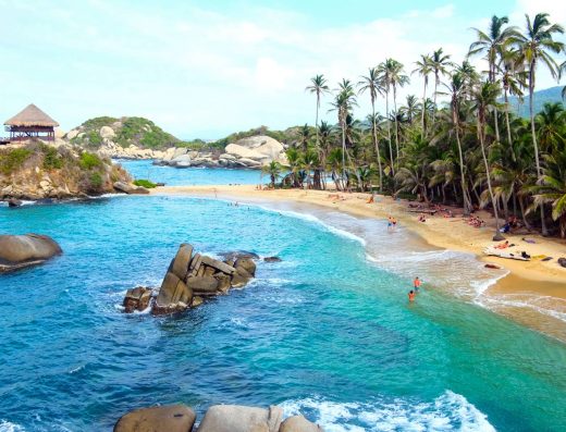 Parque Nacional Natural Tayrona – Playas Virgenes y Naturaleza en Santa Marta 🌊