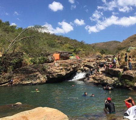 💎 Balneario Pescaderito — Pozos de Cristal en Curití