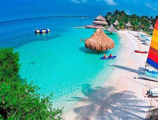 Tolú y Playa Blanca — Playas Económicas e Isla Múcura en Sucre, Colombia