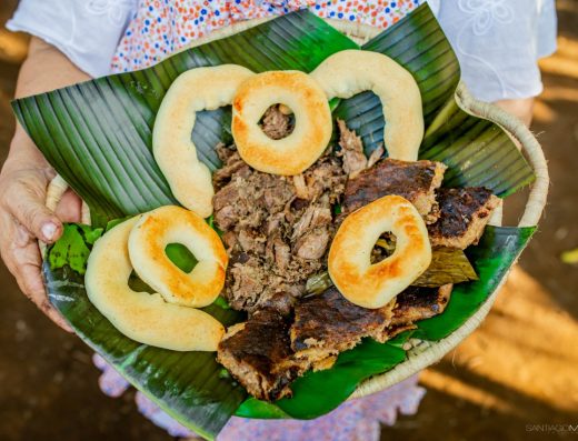 🐕 Carne a la Perra — Tradición Llanera de Cocción Lenta