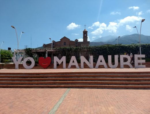 Descubre Manaure Balcón del Cesar, un destino de montaña con miradores espectaculares, café de origen, cascadas y paisajes únicos en la Serranía del Perijá.