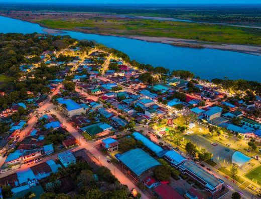 Orocué es un destino perfecto para quienes desean conocer la auténtica vida llanera. Sus paisajes ribereños, la riqueza natural del río Meta y la hospitalidad de su gente hacen de este municipio una joya turística del departamento de Casanare y de la Orinoquía colombiana.