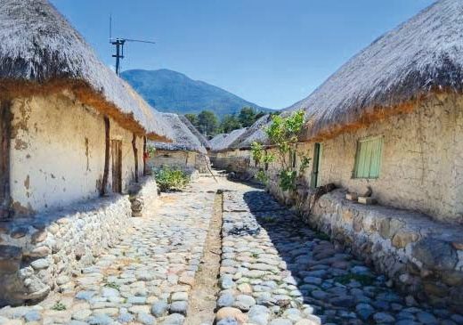 Montañas, cascadas y la riqueza cultural de la Sierra Nevada hacen de Pueblo Bello uno de los destinos naturales más sorprendentes del Cesar.