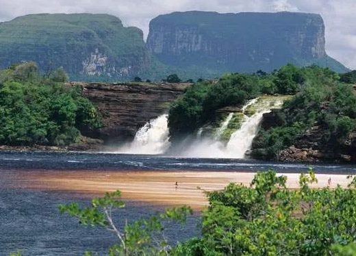 Puerto Carreño: descubre la magia del Orinoco y los Llanos Orientales