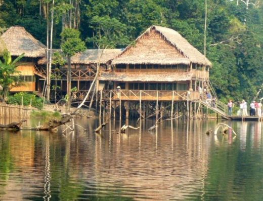 Te gustaría descubrir una de las comunidades indígenas más importantes de la Amazonía y conocer tradiciones que han sobrevivido durante siglos? La Chorrera te espera.