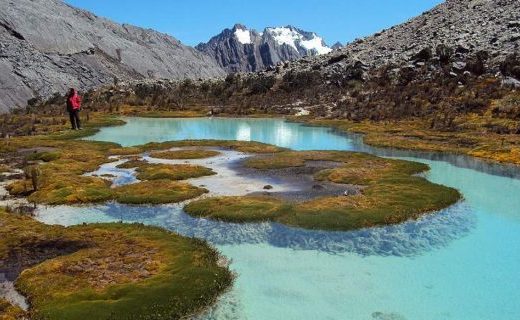 🏛️ Casco Histórico y Balcones Verde Esmeralda — Joya Republicana a los Pies de la Sierra en El Cocuy