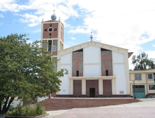 Paisaje del municipio de El Espino, Boyacá, con montañas, entorno rural y vegetación del norte del departamento.