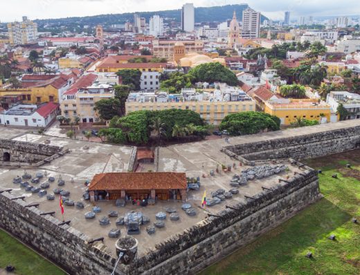 Cartagena de Indias — La Ciudad Heroica del Caribe Colombiano