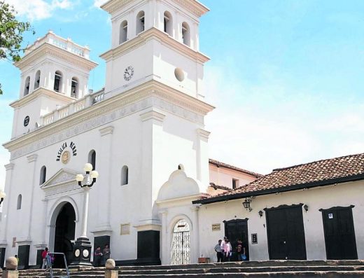 Girón — La Ciudad Blanca y Patrimonio Colonial de Santander