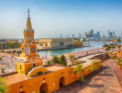 🏛️ Ciudad Amurallada – El Centro Histórico de Cartagena de Indias