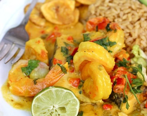 Encocado de Pescado — El Sabor Afrocolombiano del Pacifico