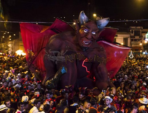 Carnaval del Diablo de Riosucio — La Fiesta de los Dos Pueblos en Caldas