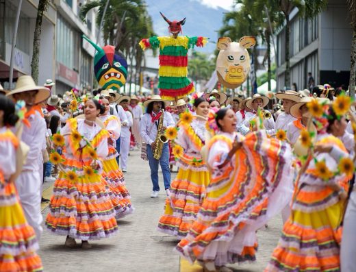 Festival Folclórico Colombiano — San Pedro en Ibagué, Capital Musical de Colombia