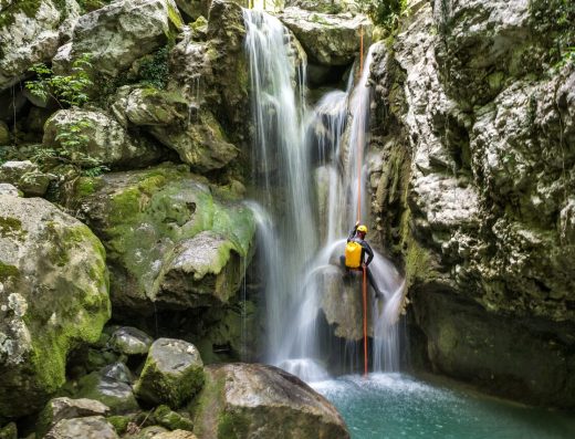 🛶 Torrentismo en Curití — Desafío en las Cascadas de Santander