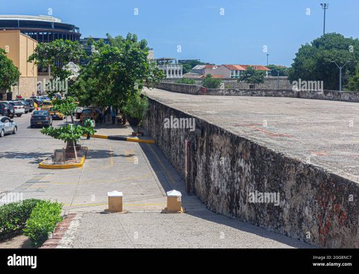 🏰 Baluarte de San Pedro Mártir – Fortaleza Histórica de Cartagena