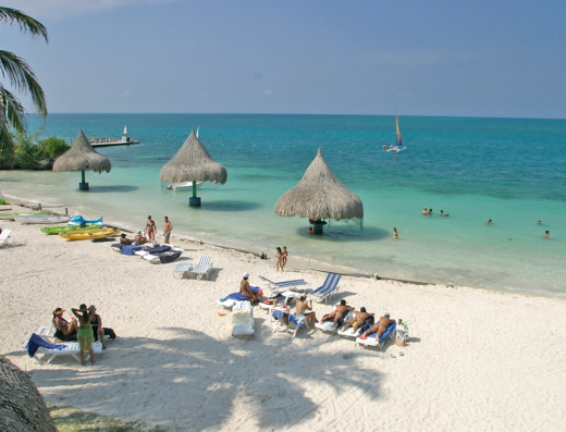Coveñas — Playas de Aguas Tranquilas en el Caribe de Córdoba, Colombia