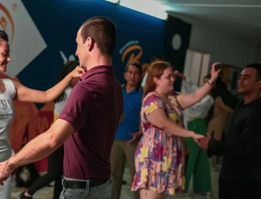 Clases de Salsa en Cali — Aprende a Bailar en la Capital Mundial de la Salsa