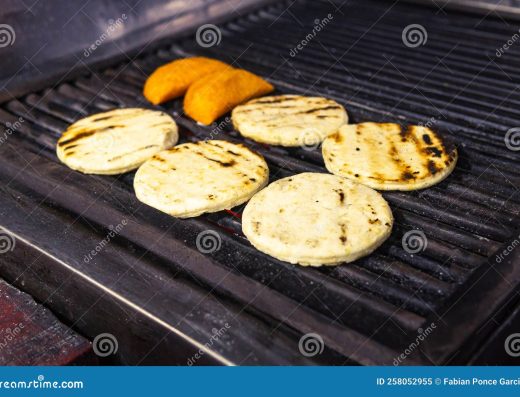 Clases de Cocina Colombiana — Aprende a Preparar Empanadas, Arepas y Más