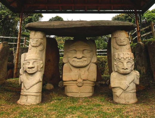 🗿 Parque Arqueológico de San Agustín — Misterio en Piedra