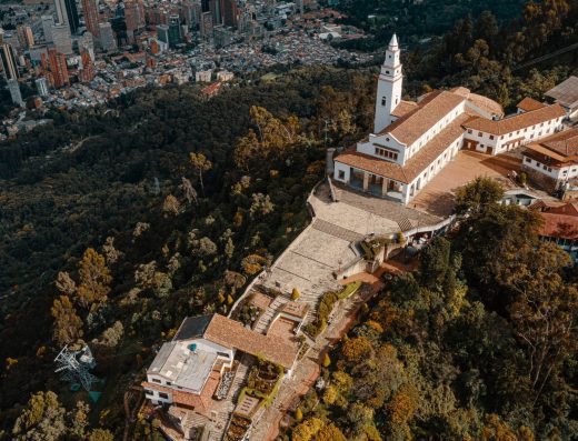 ⛰️ Cerro de Monserrate – El Santuario con Vista Panorámica de Bogotá