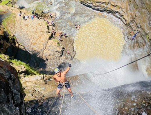 🛶 Torrentismo en Curití — Desafío en las Cascadas de Santander