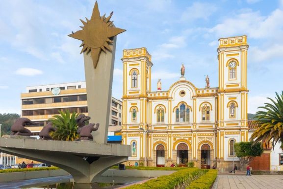 Festival Internacional del Sol y del Acero 2026 en Sogamoso con conciertos, desfiles, muestras culturales y actividades tradicionales de Boyacá.
