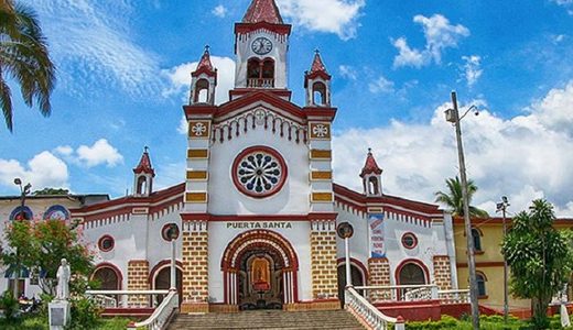 Destino de naturaleza, ecoturismo, aventura, cultura amazónica y turismo científico.