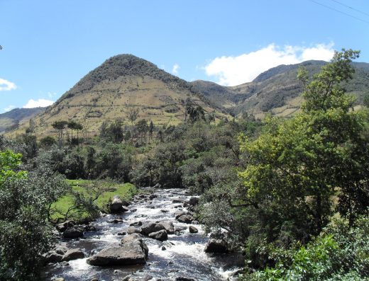 Silvia es un destino imprescindible para quienes desean conocer la riqueza cultural de Colombia desde una perspectiva auténtica. Su pueblo Misak, sus paisajes andinos y la calidez de sus habitantes convierten cada visita en una experiencia enriquecedora e inolvidable.