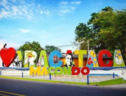 Aracataca es el destino donde nació el realismo mágico. Sus calles, su historia y el legado de Gabriel García Márquez convierten este municipio en una visita obligada para los amantes de la literatura y la cultura.