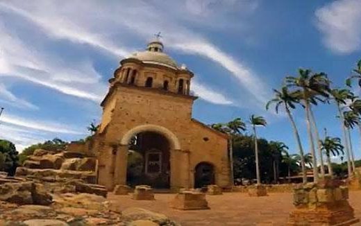 Villa del Rosario es un destino histórico donde nació la Gran Colombia. Sus monumentos, museos y escenarios patrimoniales permiten recorrer uno de los capítulos más importantes de la historia de Colombia.