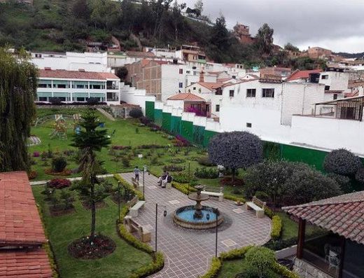qué hacer en Pamplona, turismo en Pamplona Norte de Santander, Ciudad Mitrada, Catedral de Pamplona, turismo religioso Colombia, patrimonio colonial