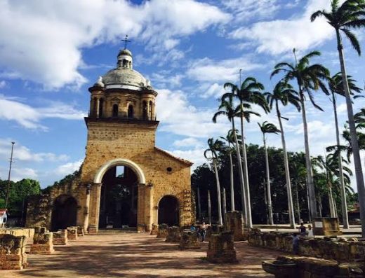 Villa del Rosario es un destino histórico donde nació la Gran Colombia. Sus monumentos, museos y escenarios patrimoniales permiten recorrer uno de los capítulos más importantes de la historia de Colombia.