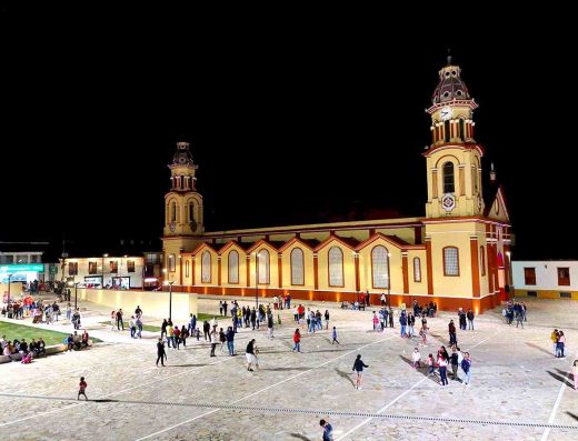 qué hacer en Vélez Santander, turismo en Vélez, bocadillo veleño, tierra del bocadillo veleño, turismo gastronómico Santander, provincia de Vélez, guayaba Vélez