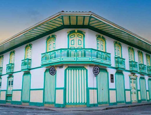 qué hacer en Calarcá, turismo en Calarcá Quindío, Jardín Botánico del Quindío, mariposario Calarcá, turismo cafetero Quindío, naturaleza Quindío, Paisaje Cultural Cafetero