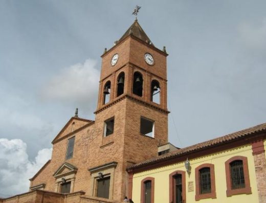 ⛪ Iglesia de Nuestra Señora de las Nieves — Baluarte Mariano Fundacional en Tunja