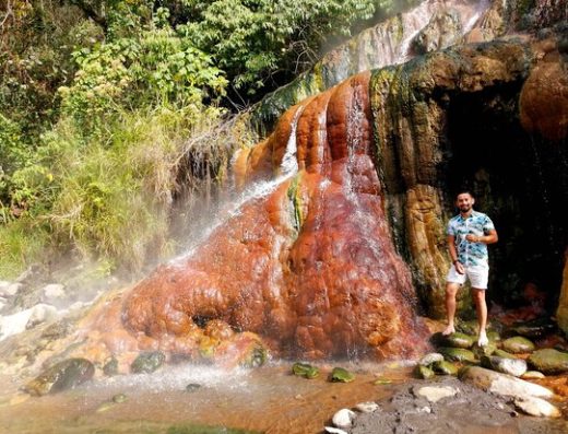 ♨️ Zetaquira — Cascada Termal, Clima Templado y Paisajes del Lengupá en Boyacá